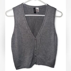 H&M grey sleeveless vest/ cardigan